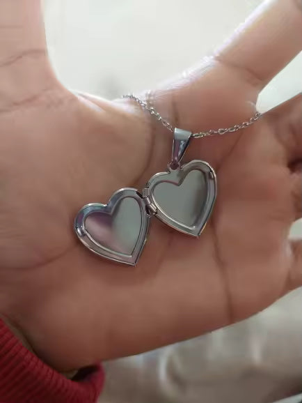 Serenade Hart Ketting met Parelmoer Hanger