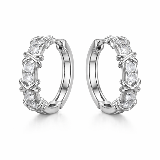 Silver Rhapsody Hoops – Elegante Zilveren Oorbellen met Sprankelende Harmonie