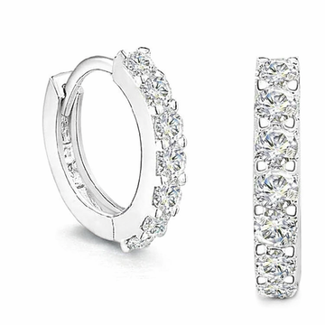 Silver Radiance Huggie Hoops – 925 Sterling Zilveren Oorbellen met Sprankelende Zirkonia
